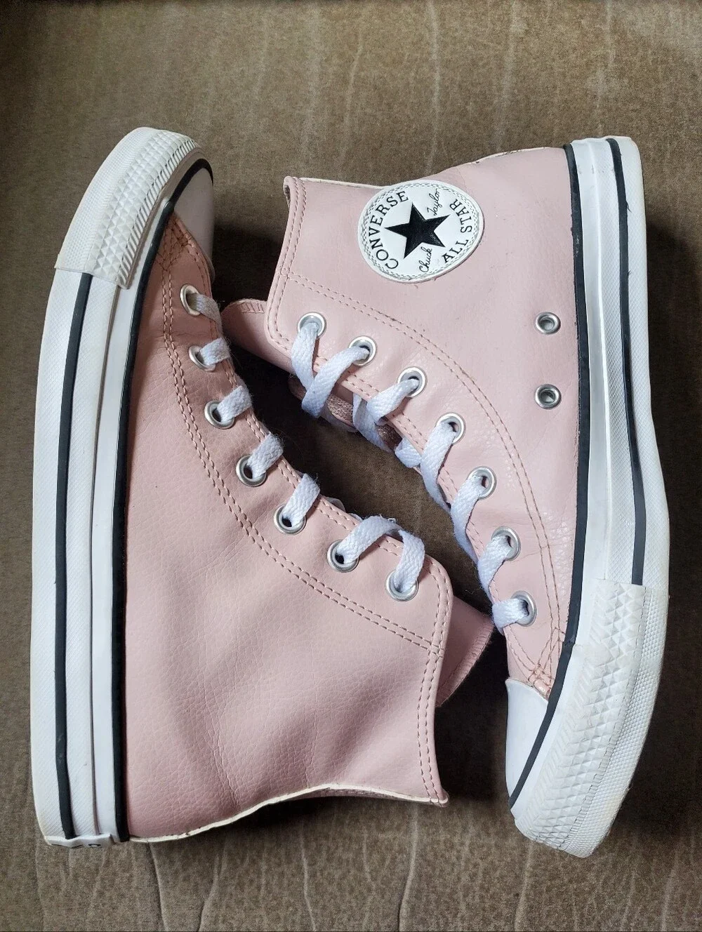 Converse Chuck AllStar HighTops Donut Frosting Pink Leather Rare Sample Release